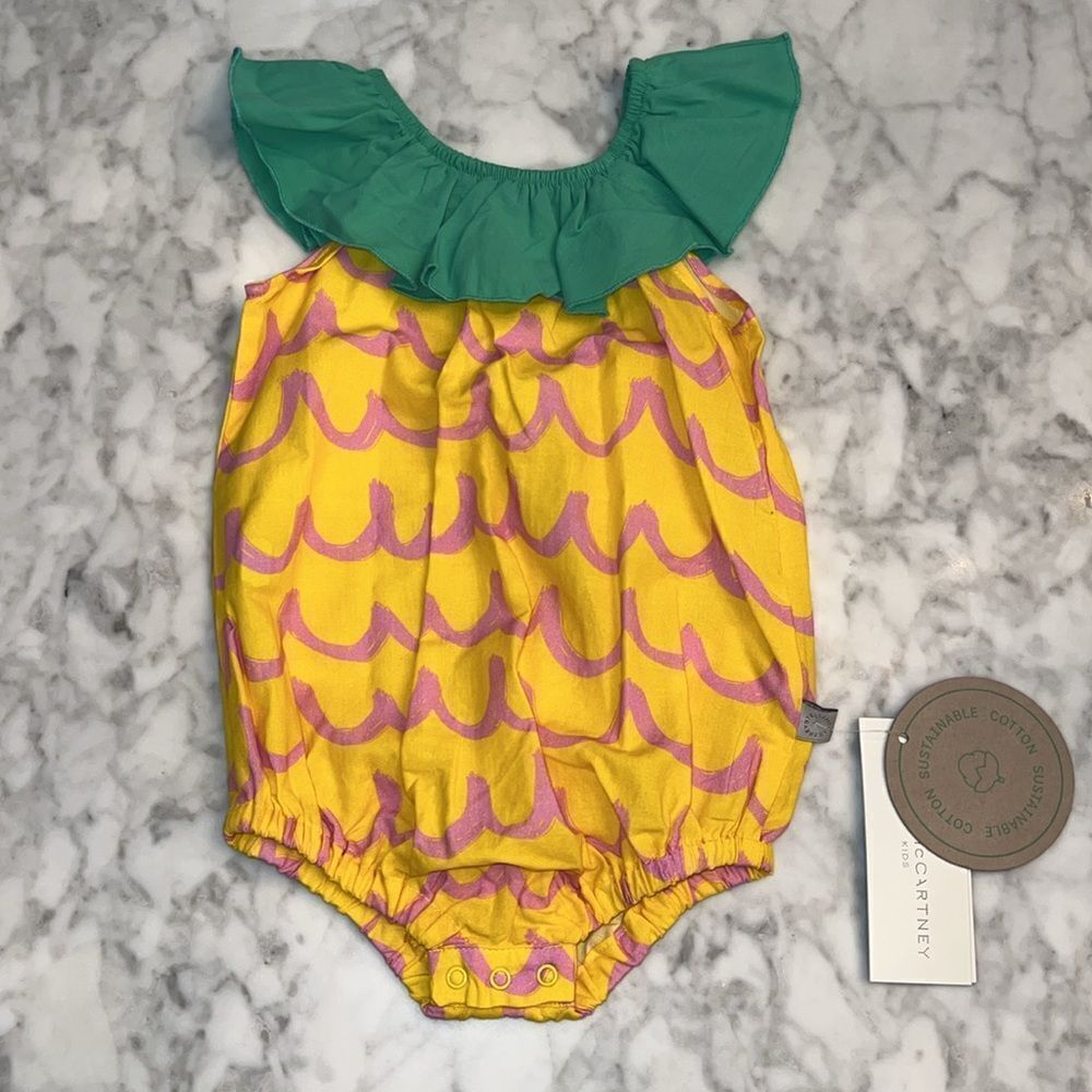 NWT STELLA McCARTNEY PINEAPPLE ROMPER 0/3M
